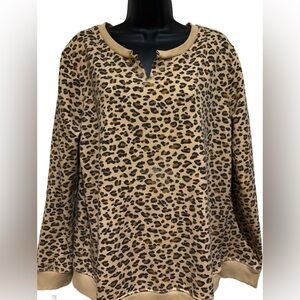 Leopard Print Women's Sweatshirt ⭐️NWT⭐️